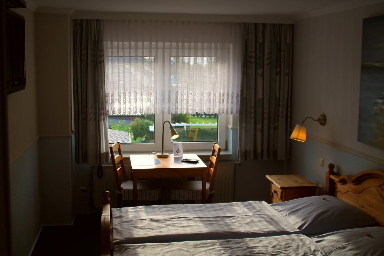 Karstens Gasthof Nordhastedt Exteriör bild