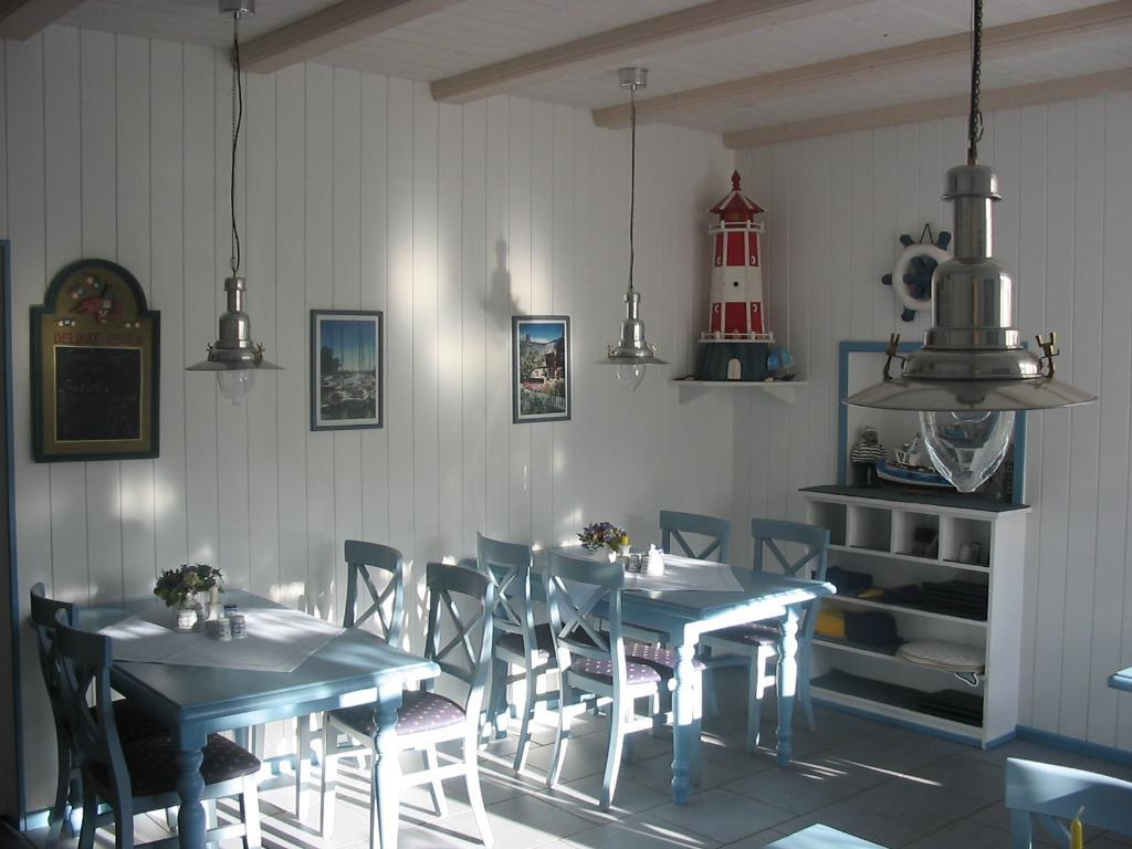 Karstens Gasthof Nordhastedt Exteriör bild